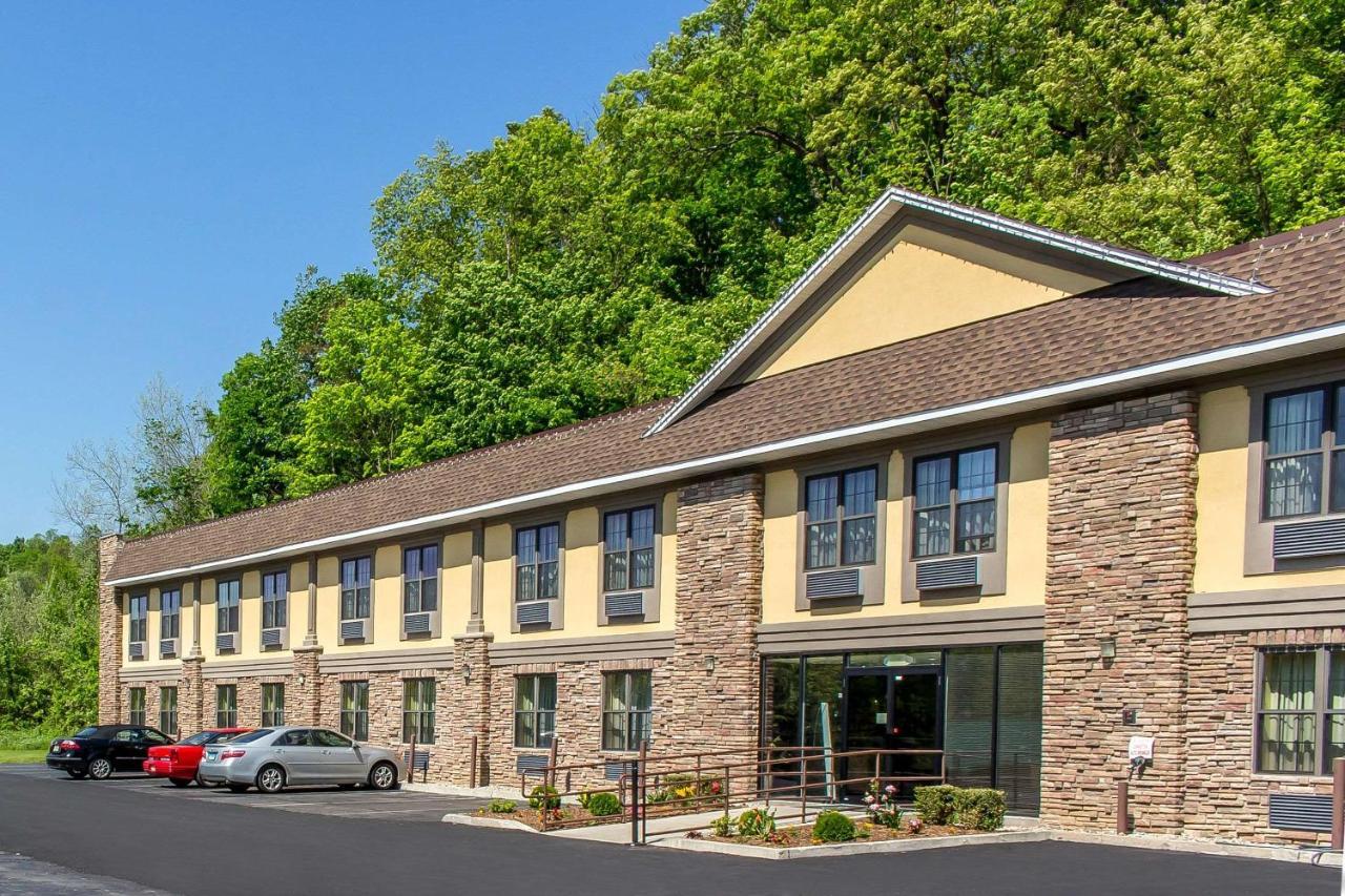 Quality Inn Near Mountain Creek Vernon Exterior foto