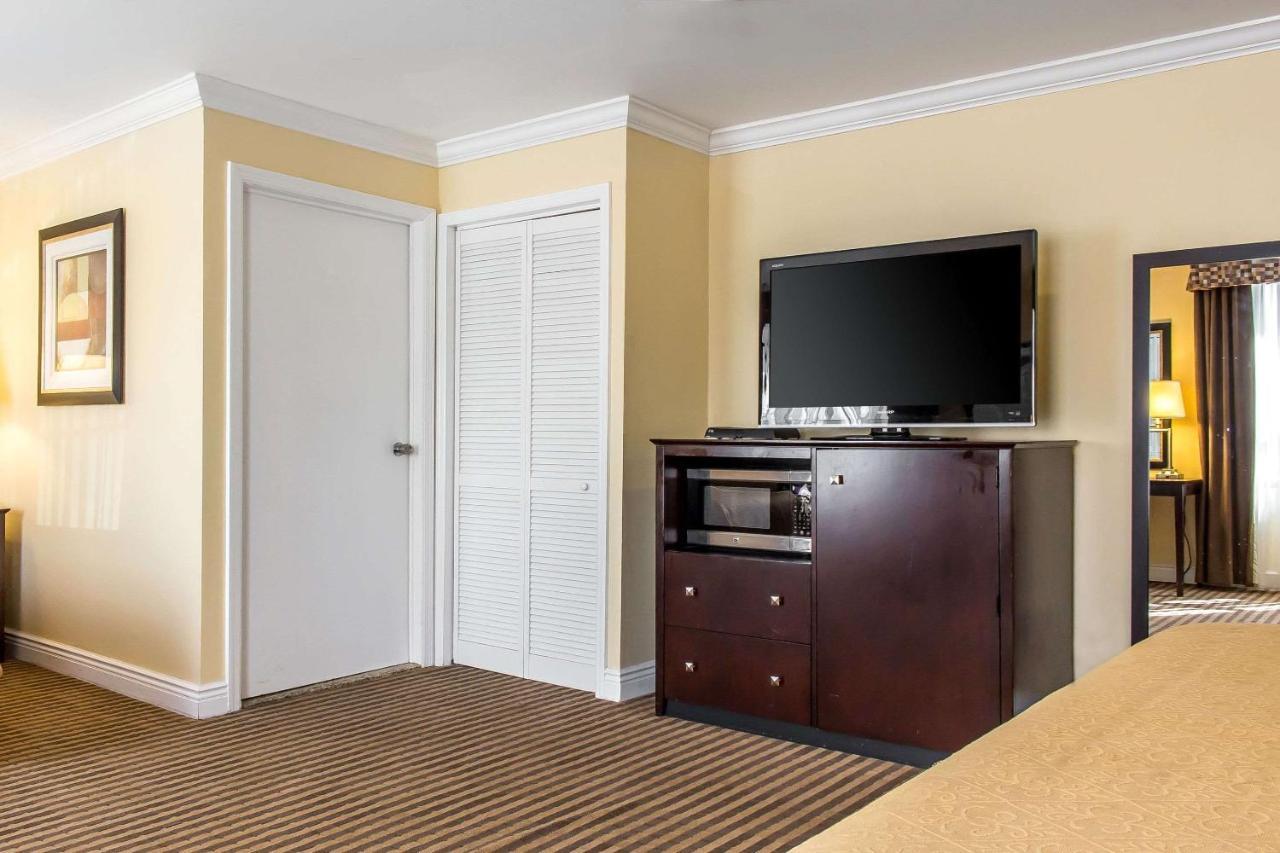Quality Inn Near Mountain Creek Vernon Exterior foto